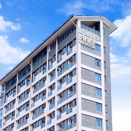 Ark Hotel Phnom Penh Exterior foto