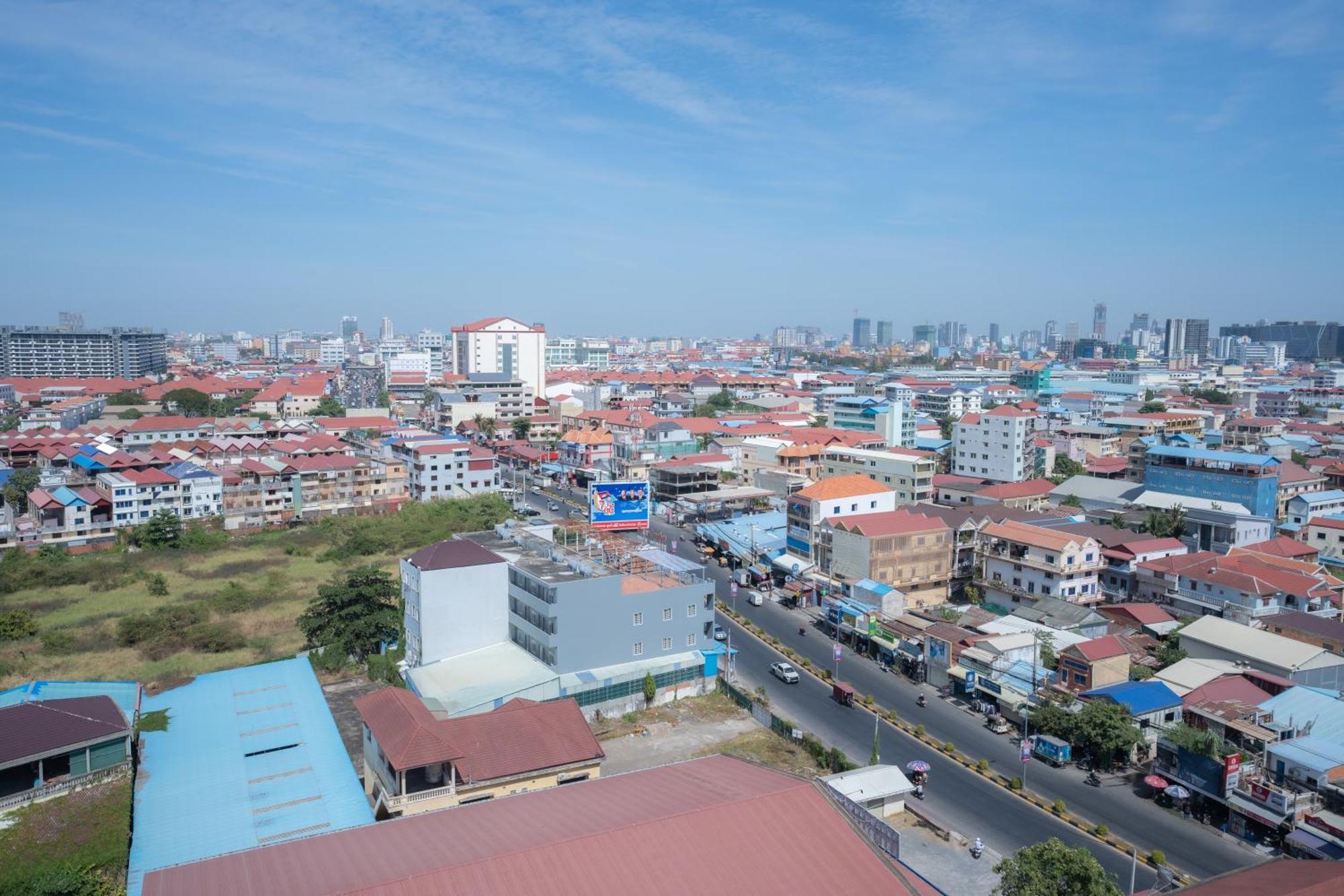 Ark Hotel Phnom Penh Exterior foto