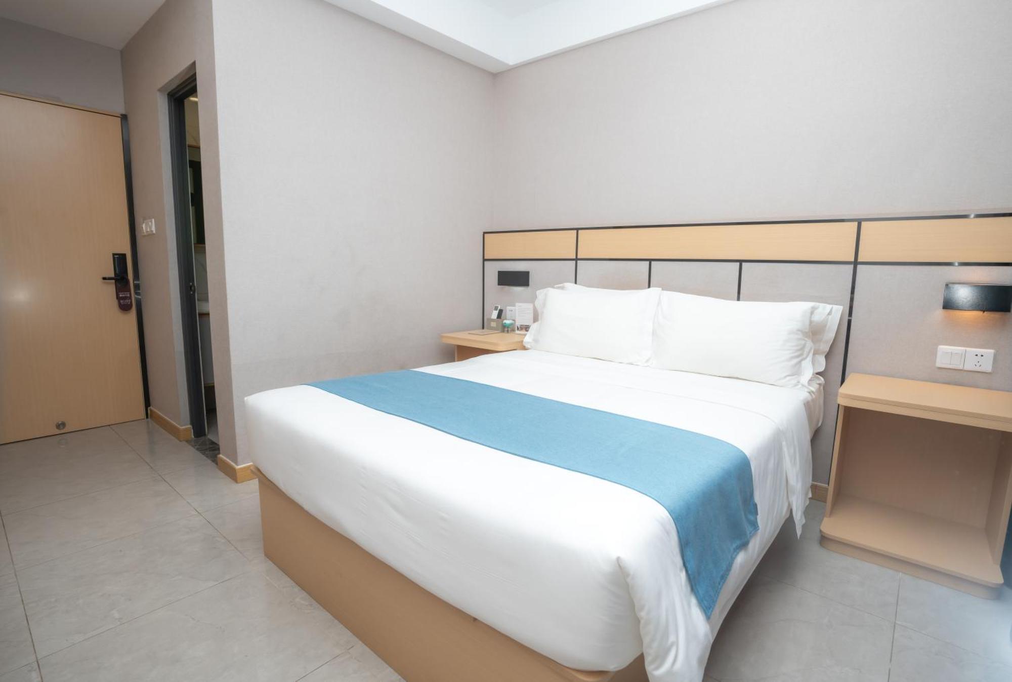 Ark Hotel Phnom Penh Exterior foto
