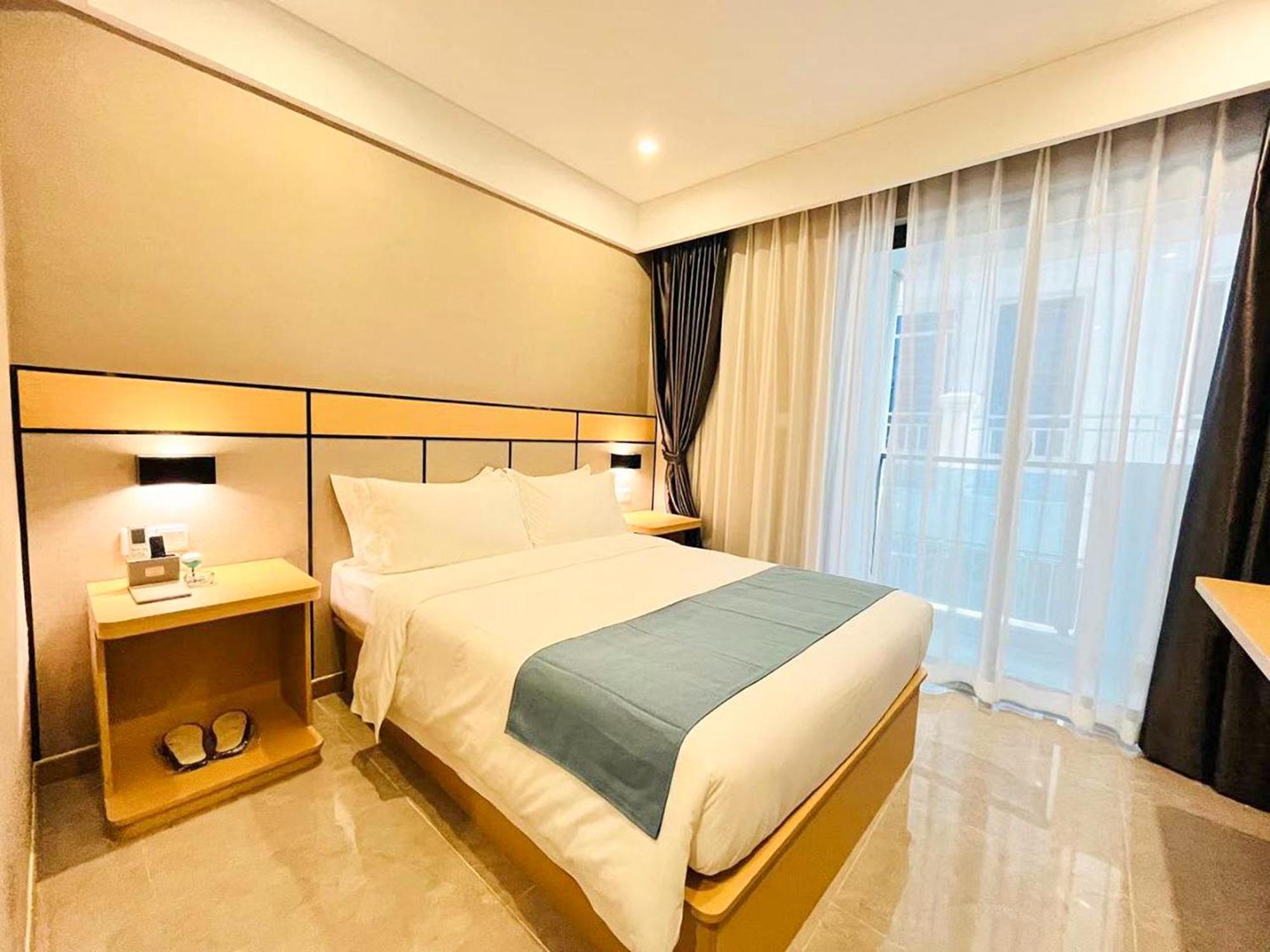 Ark Hotel Phnom Penh Exterior foto